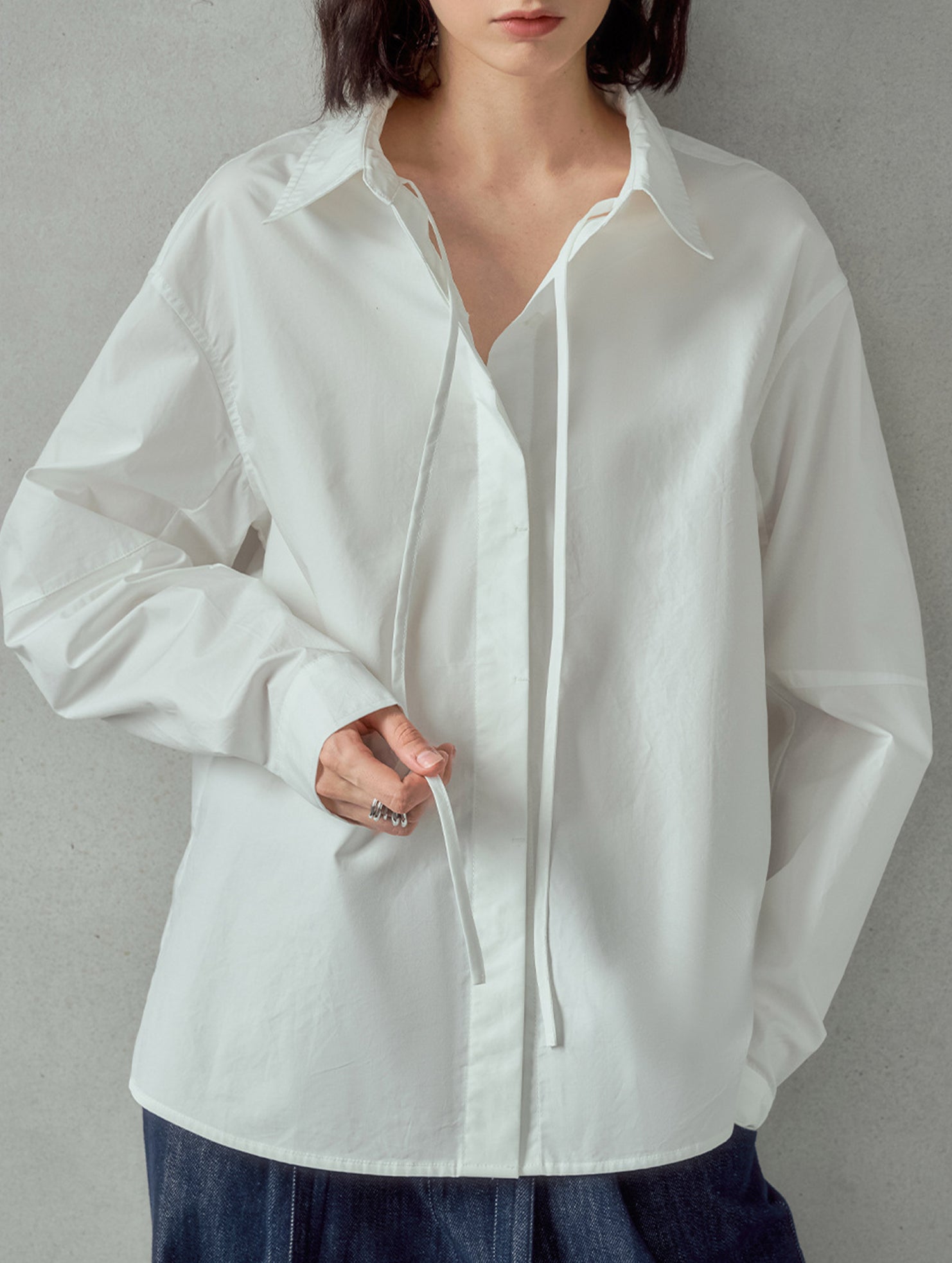 Cotton Lapel Long Sleeve Minimalist Shirt_CWTBLL02360