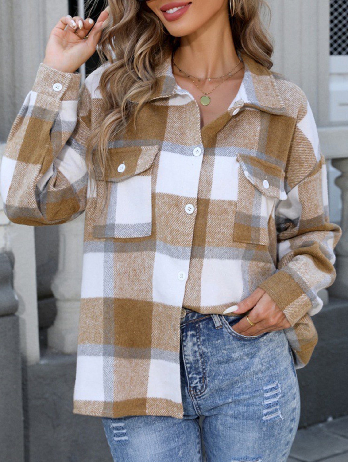 Casual plaid loose-fitting shirt for women