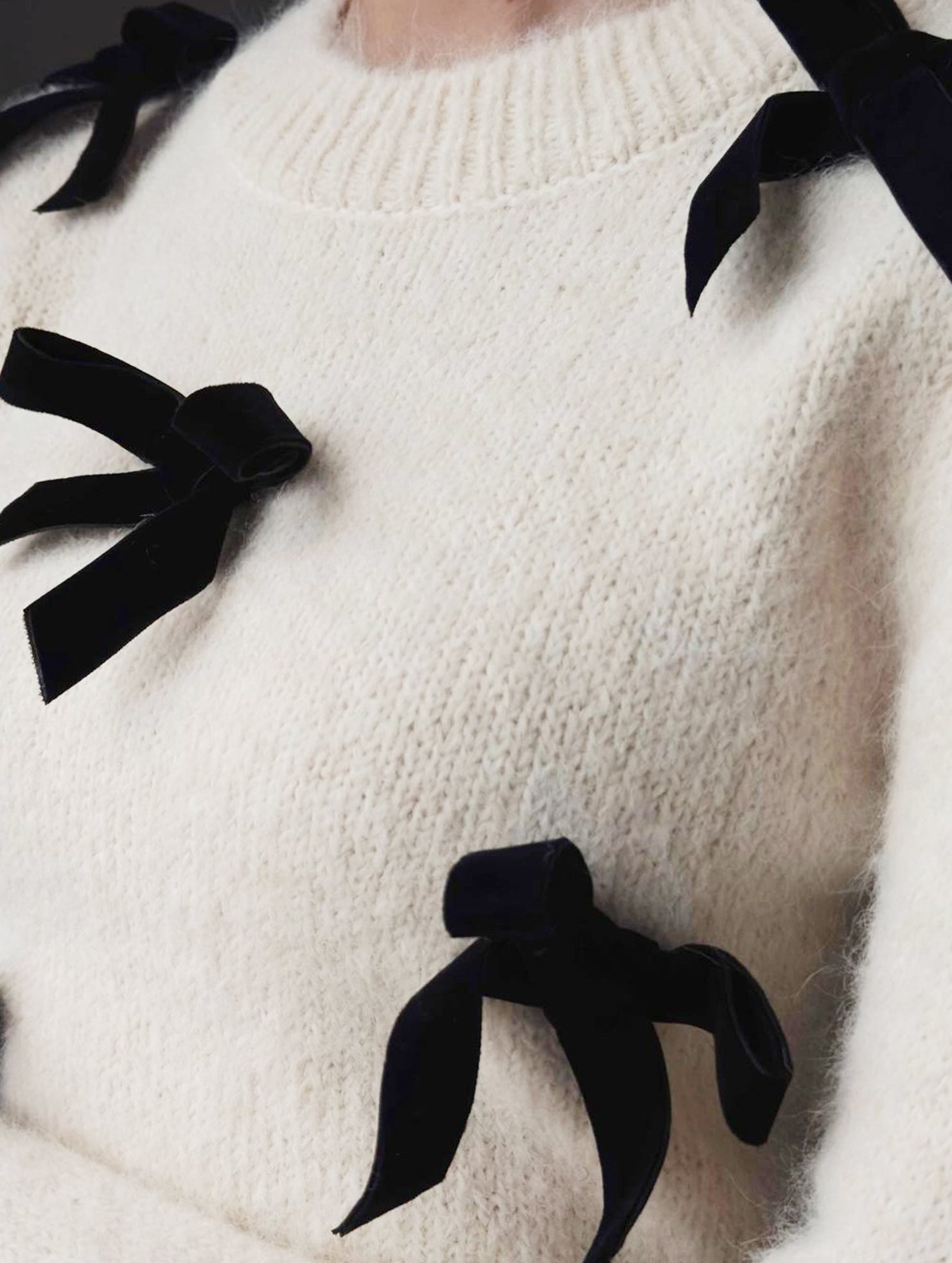 Women's Solid Color Plush Pullover Knit Top with Bow_CWTSTL01300