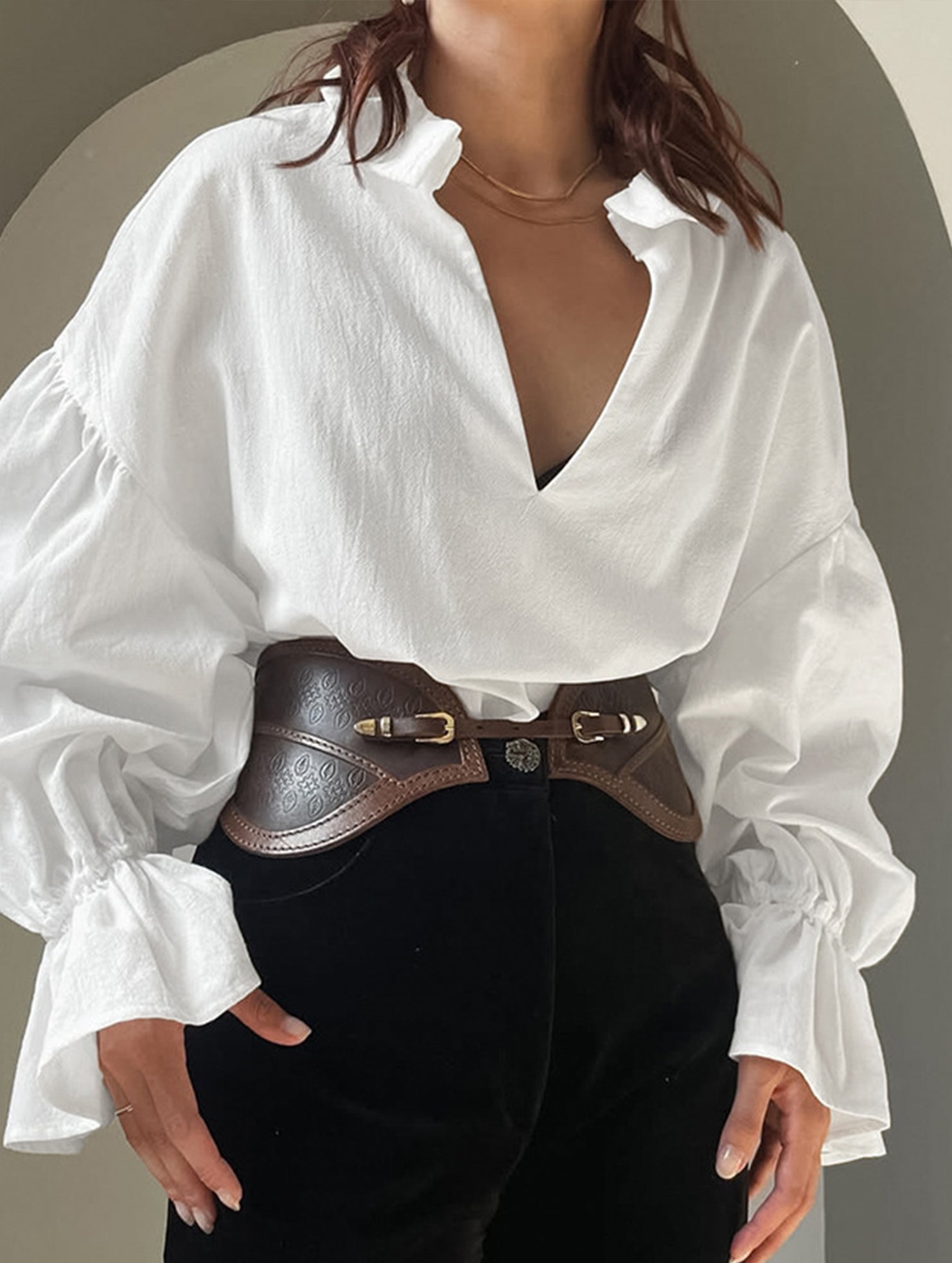 Court-style pleated puff sleeve blouse for women_CWTSTL01307