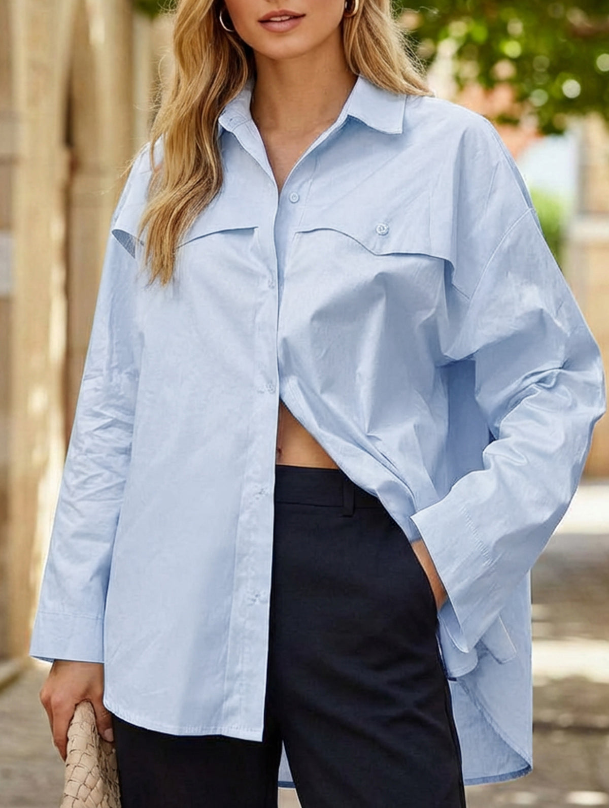 Women's elegant and versatile shirt with back slit_CWTSTL01308