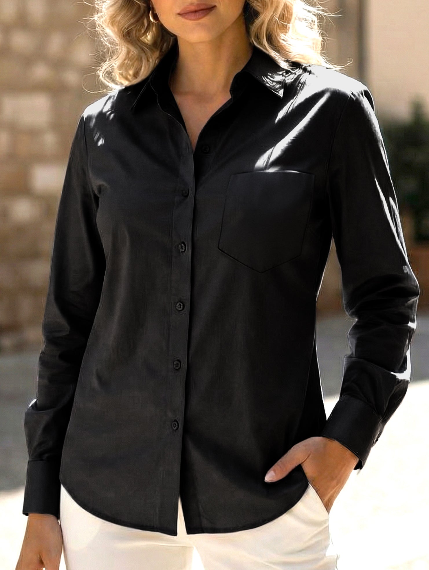 Loose-fitting collared versatile shirt for women