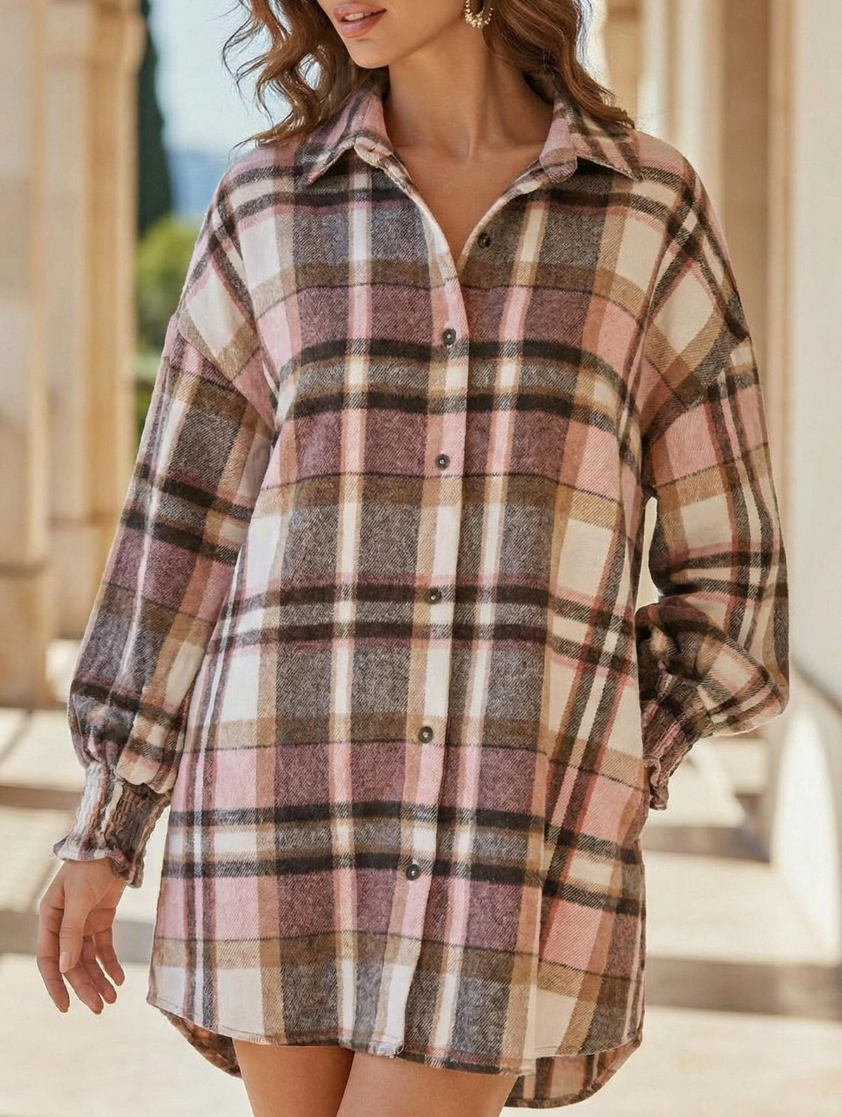 Fashionable plaid lantern sleeve shirt for women