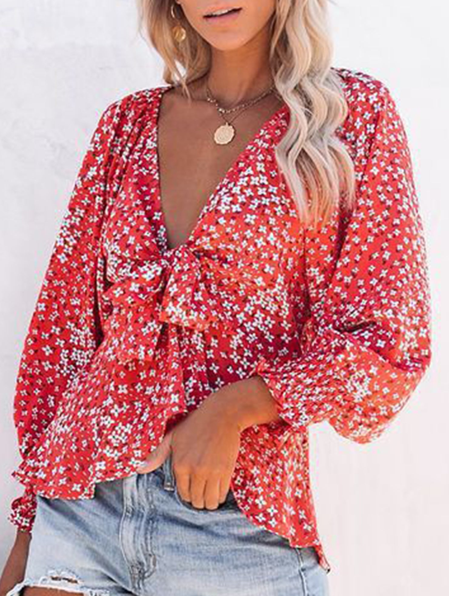 Floral print V-neck tie-waist blouse