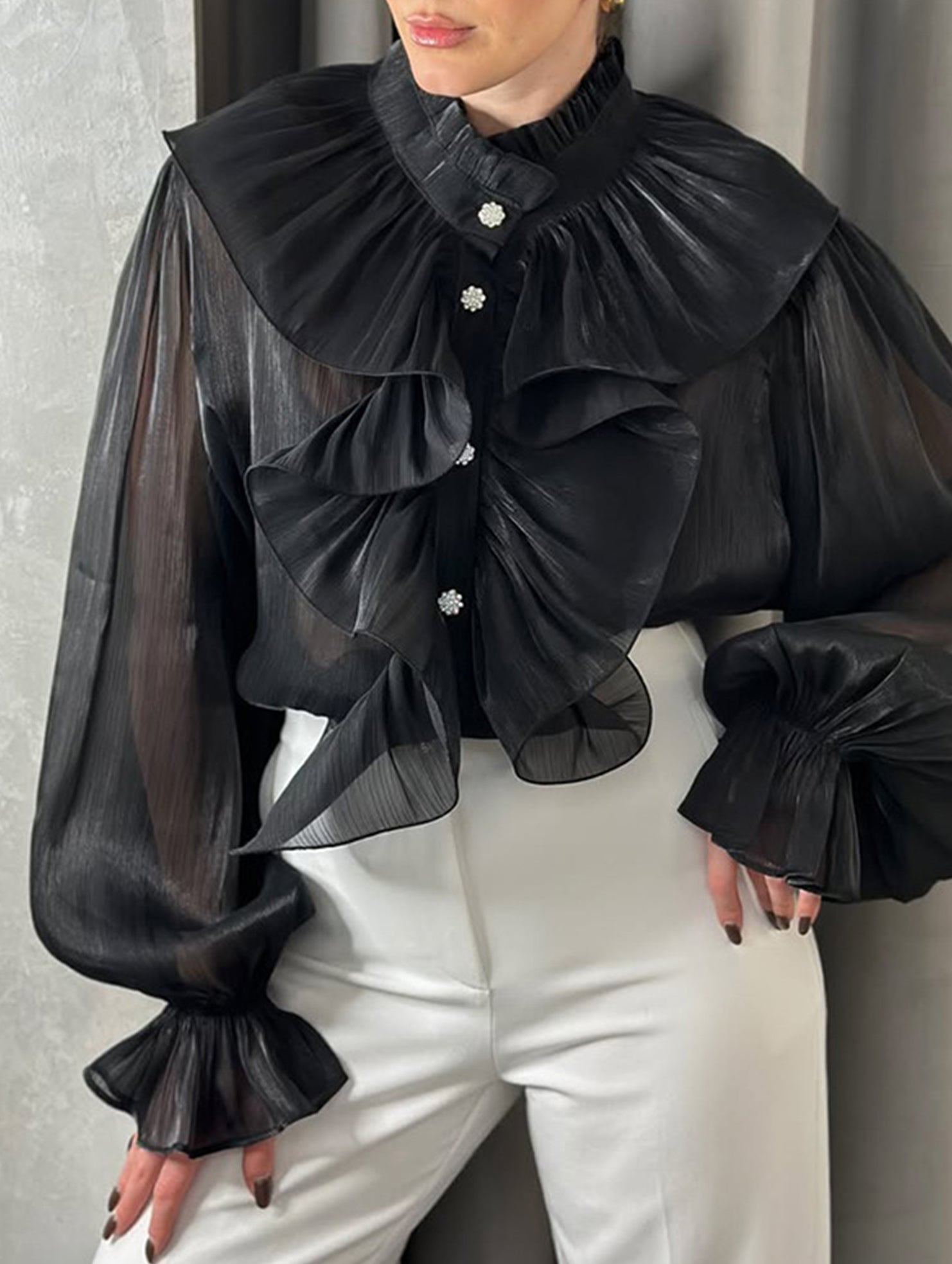 Solid Loose Round Neck Lace Trim Blouse