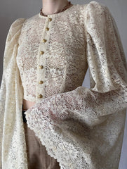 Lace Flare Sleeve Design Top
