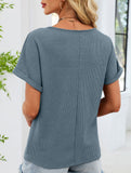 Lace-trimmed loose-fitting T-shirt for women