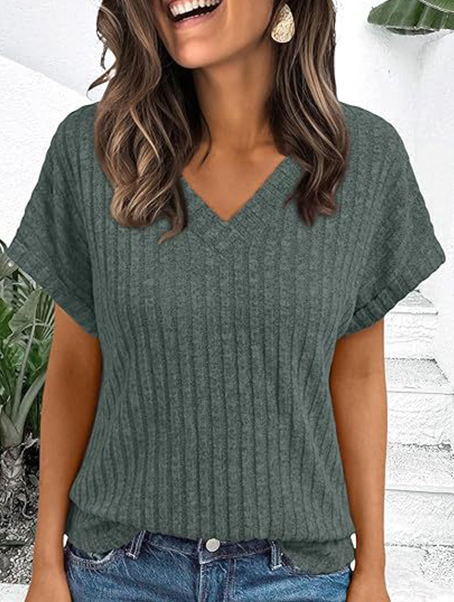 Solid color V-neck casual versatile women's top