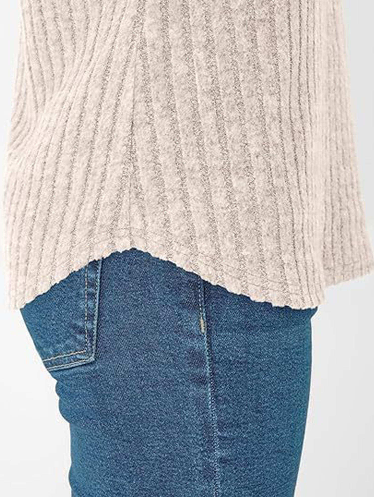 Solid color V-neck casual versatile women's top