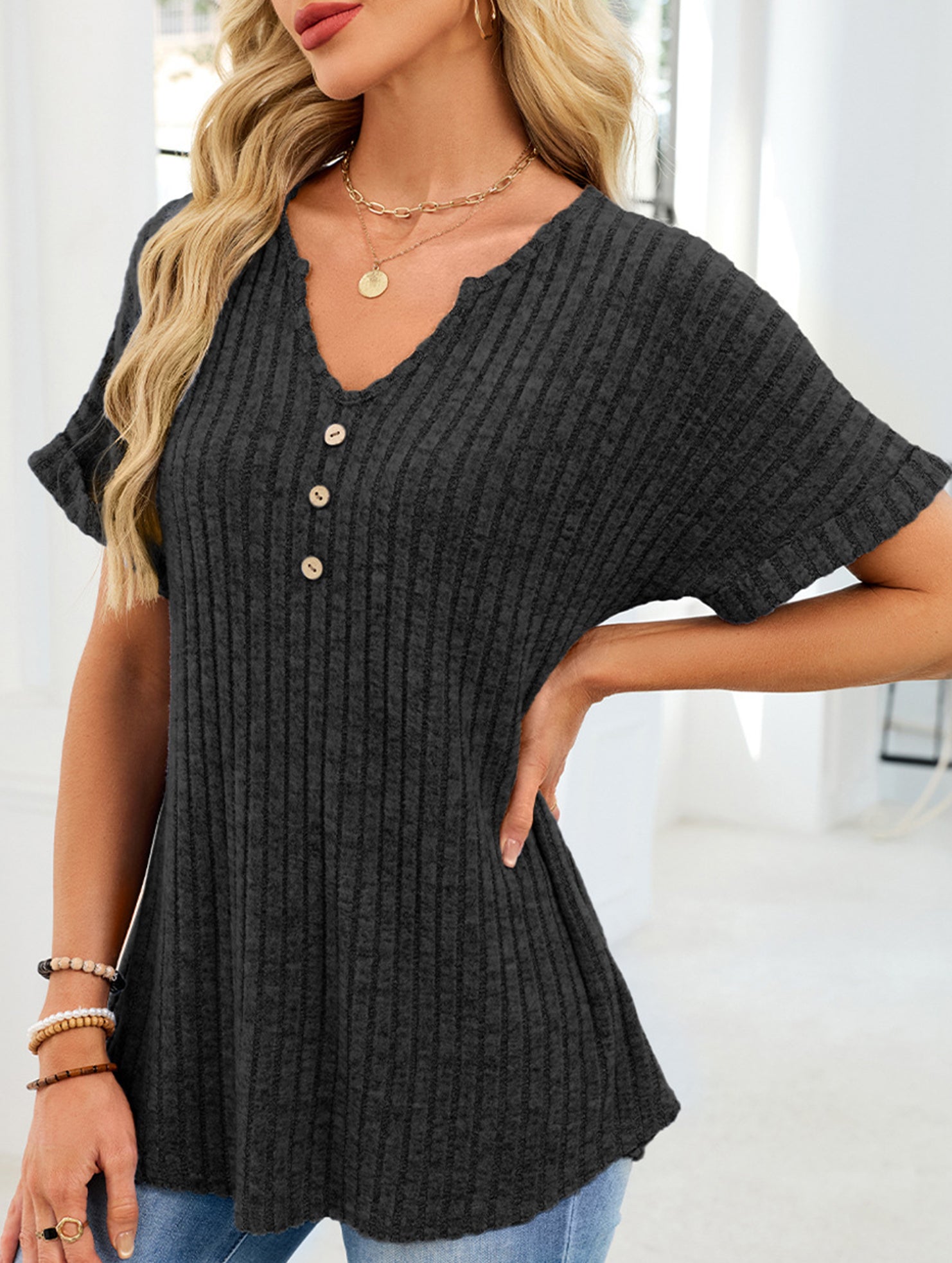 V-neck button-down loose ribbed short-sleeved T-shirt