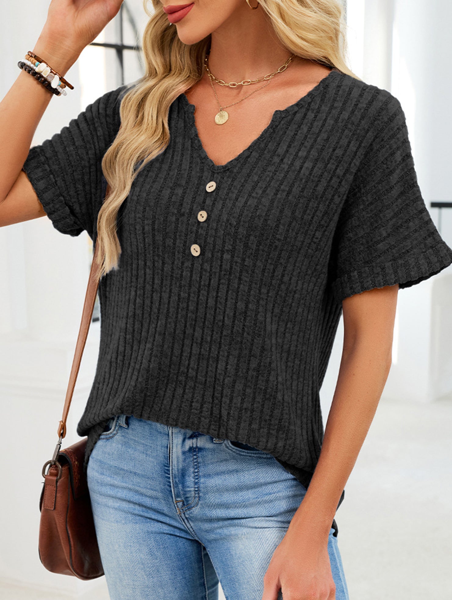 V-neck button-down loose ribbed short-sleeved T-shirt