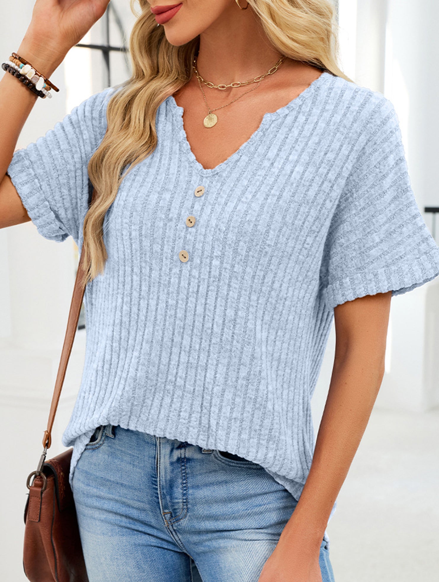 V-neck button-down loose ribbed short-sleeved T-shirt