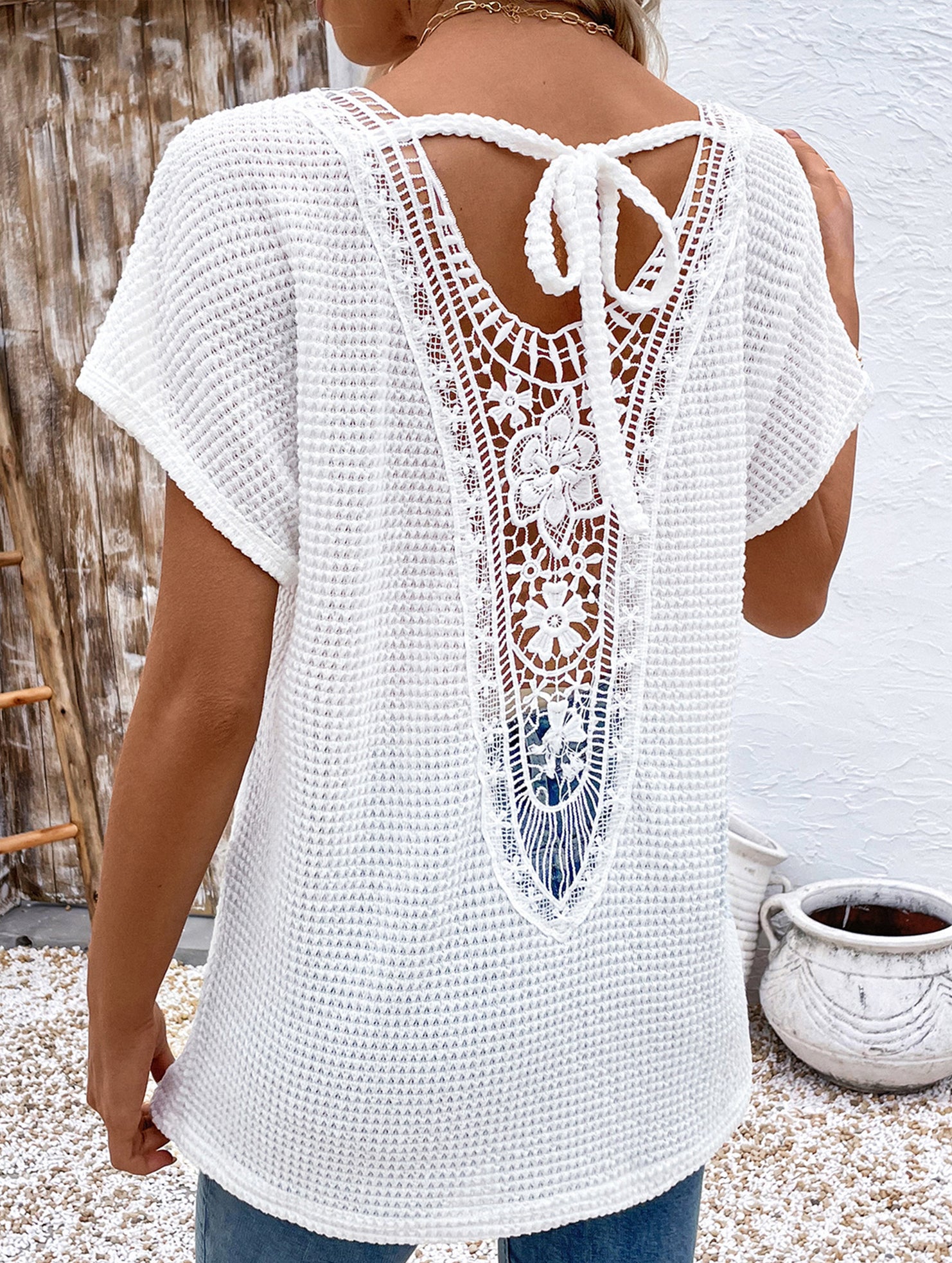 Casual lace patchwork textured T-shirt for women