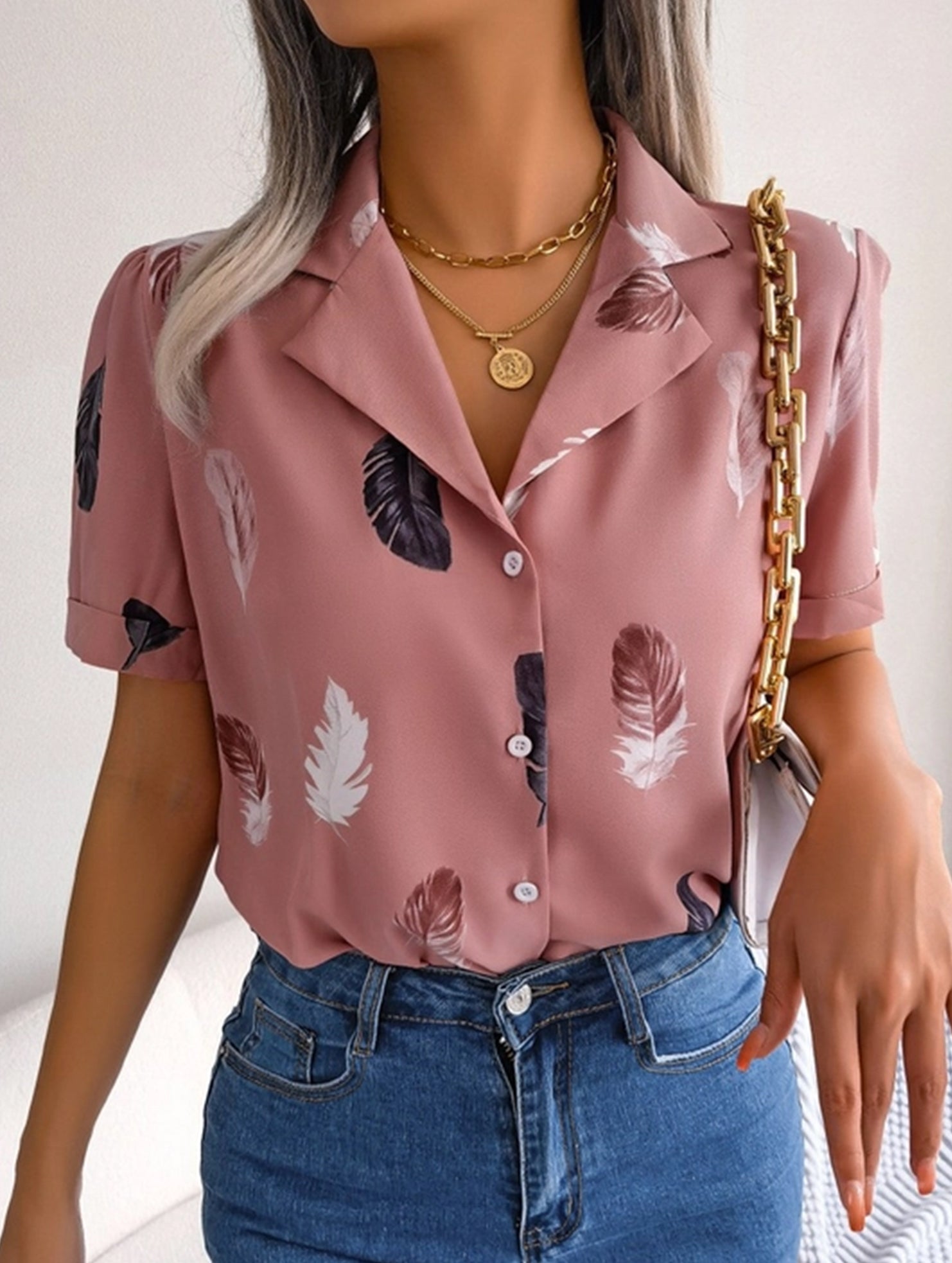 Suit Collar Feather Detail Shirt ??Short Sleeve Loose Fit, S?“XL
