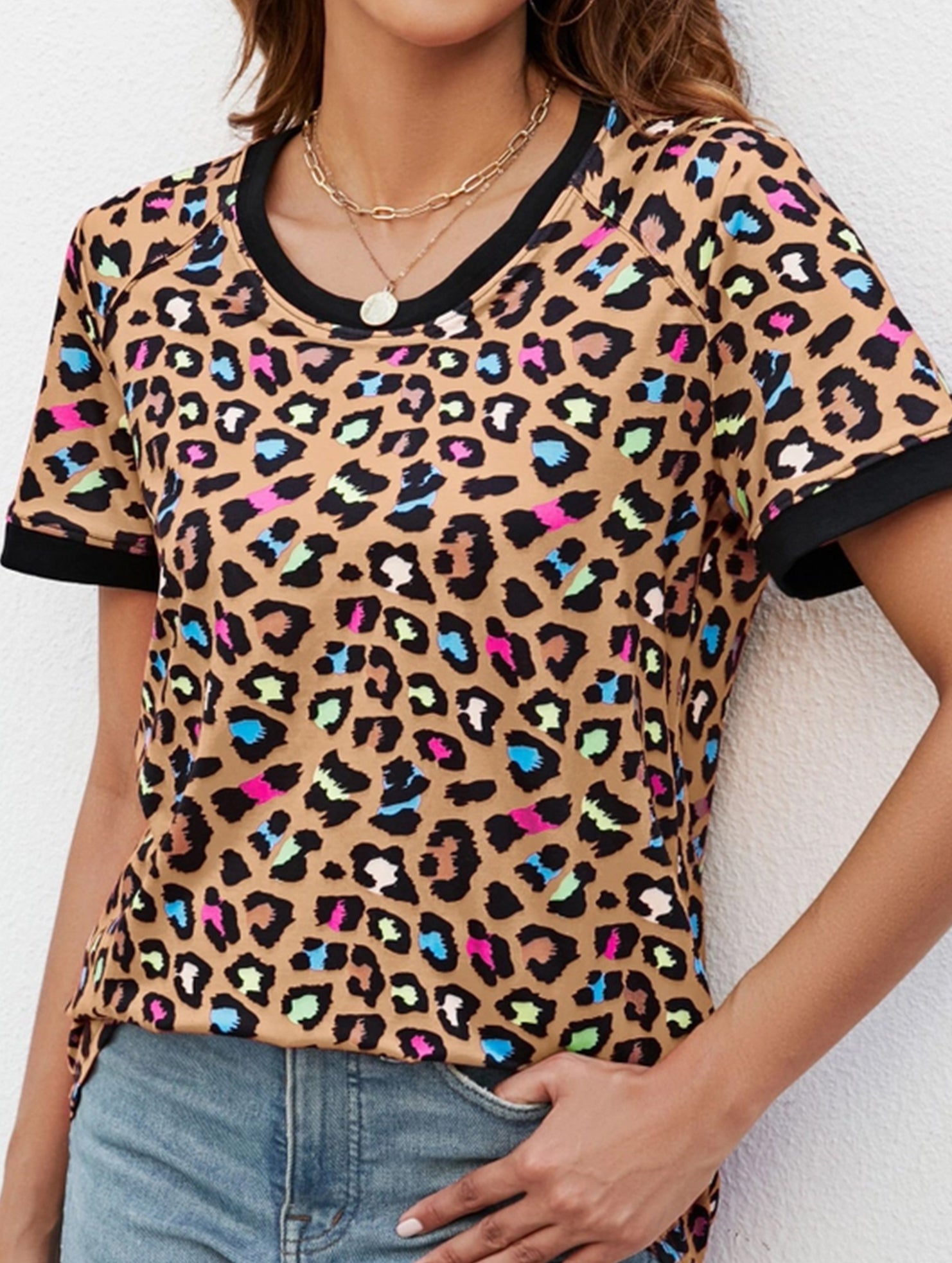 Round Neck Pullover Slightly Loose Casual Top ??Lightweight Daily Essential for Women