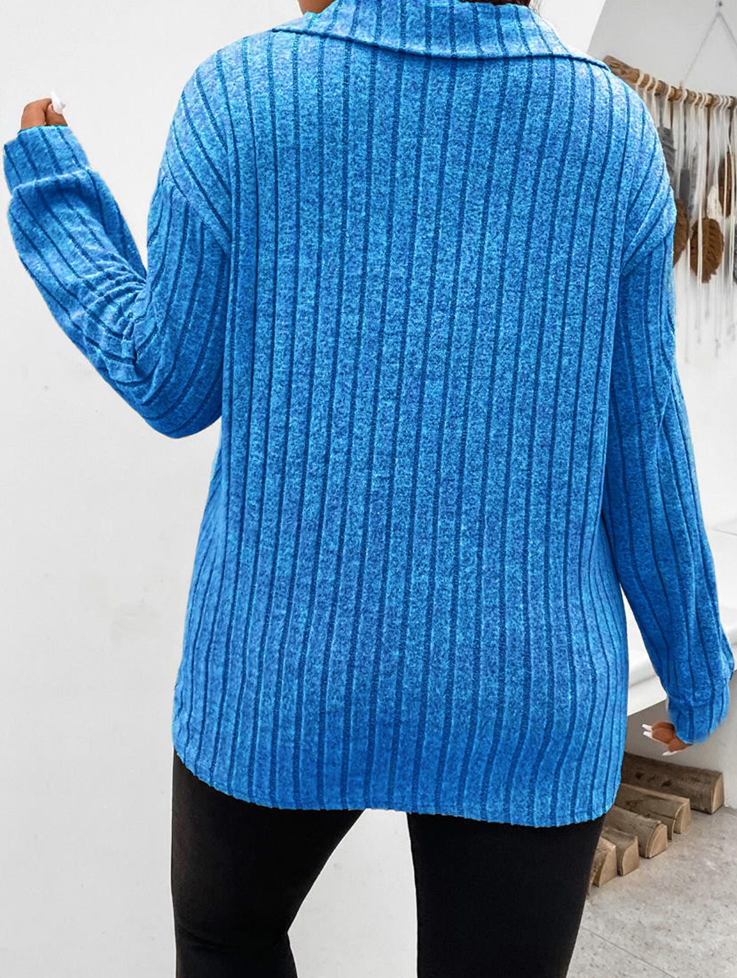 Plus Size Ribbed V-Neck Long Sleeve T-Shirt_CWTTL01112