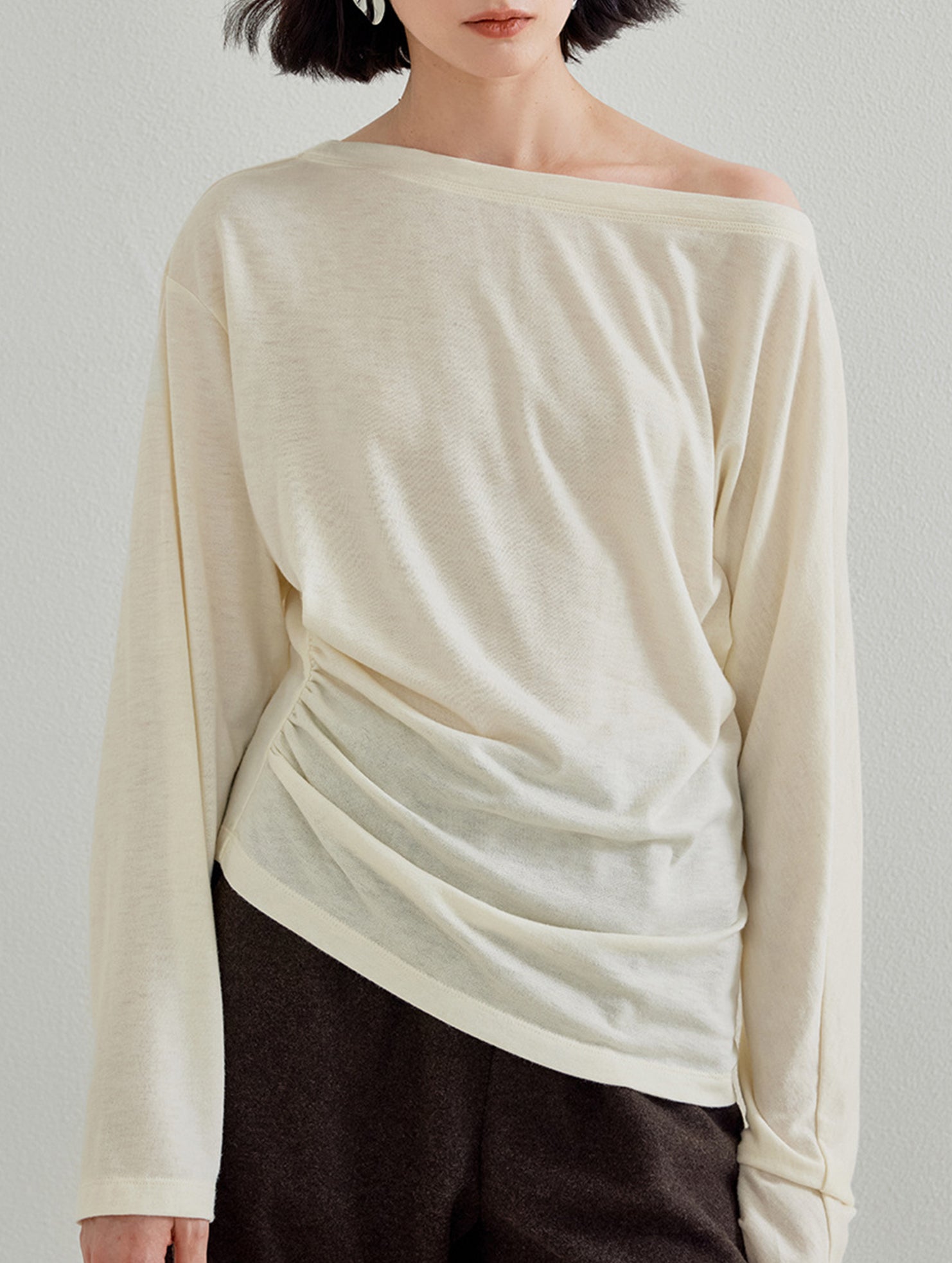 Silk Off Shoulder Long Sleeve Knit Top_CWTTL01212