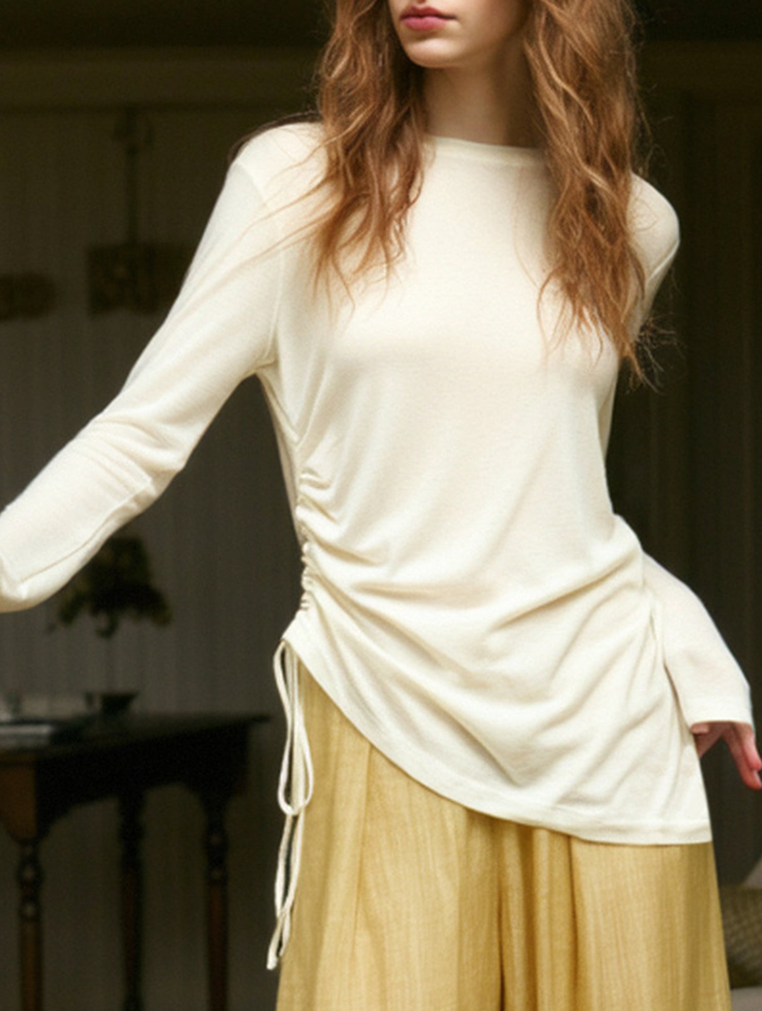 Linen Knit Asymmetric Hem Long Sleeve Top_CWTTL01213