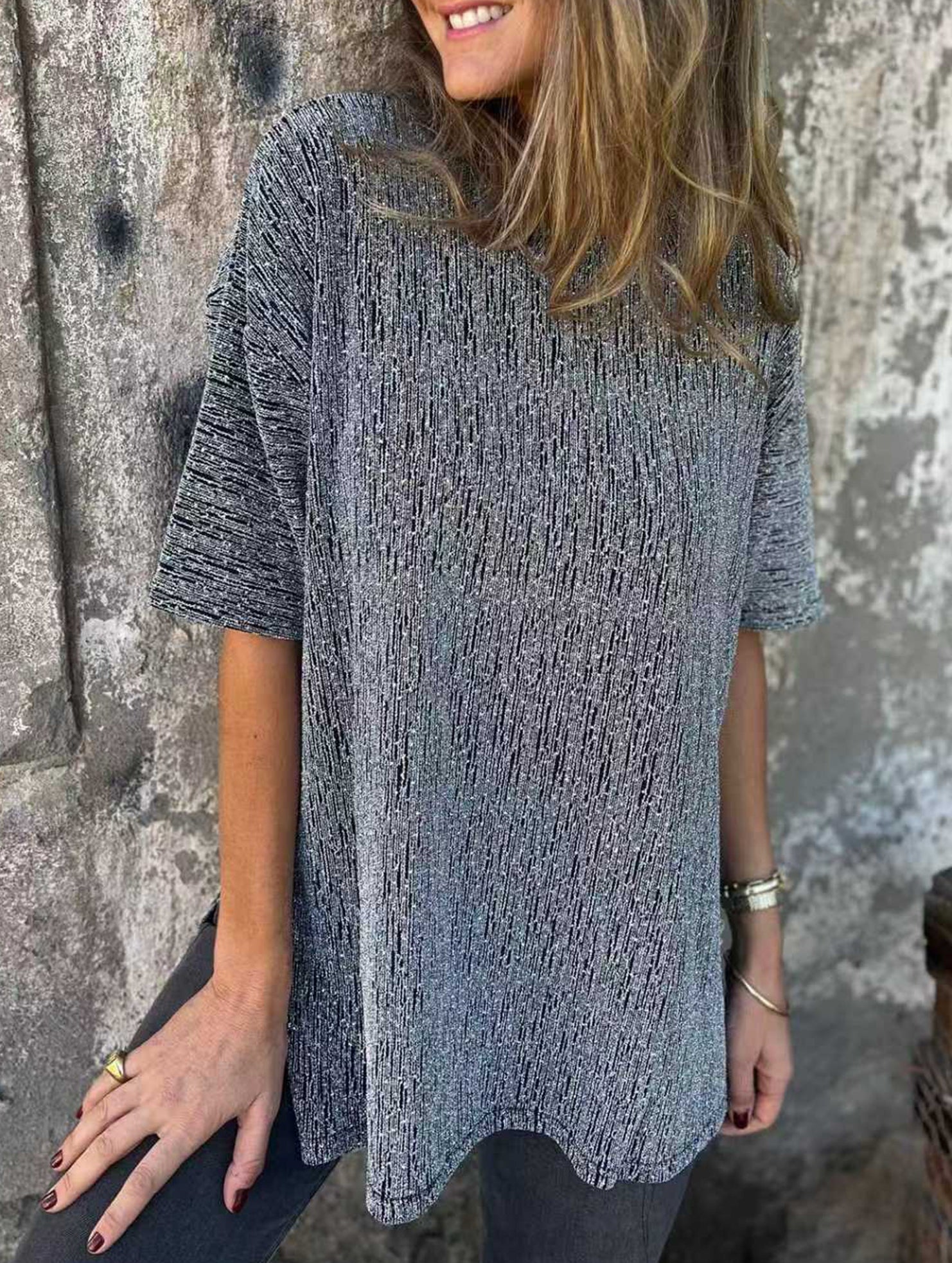 Shiny Thread Crewneck Tee