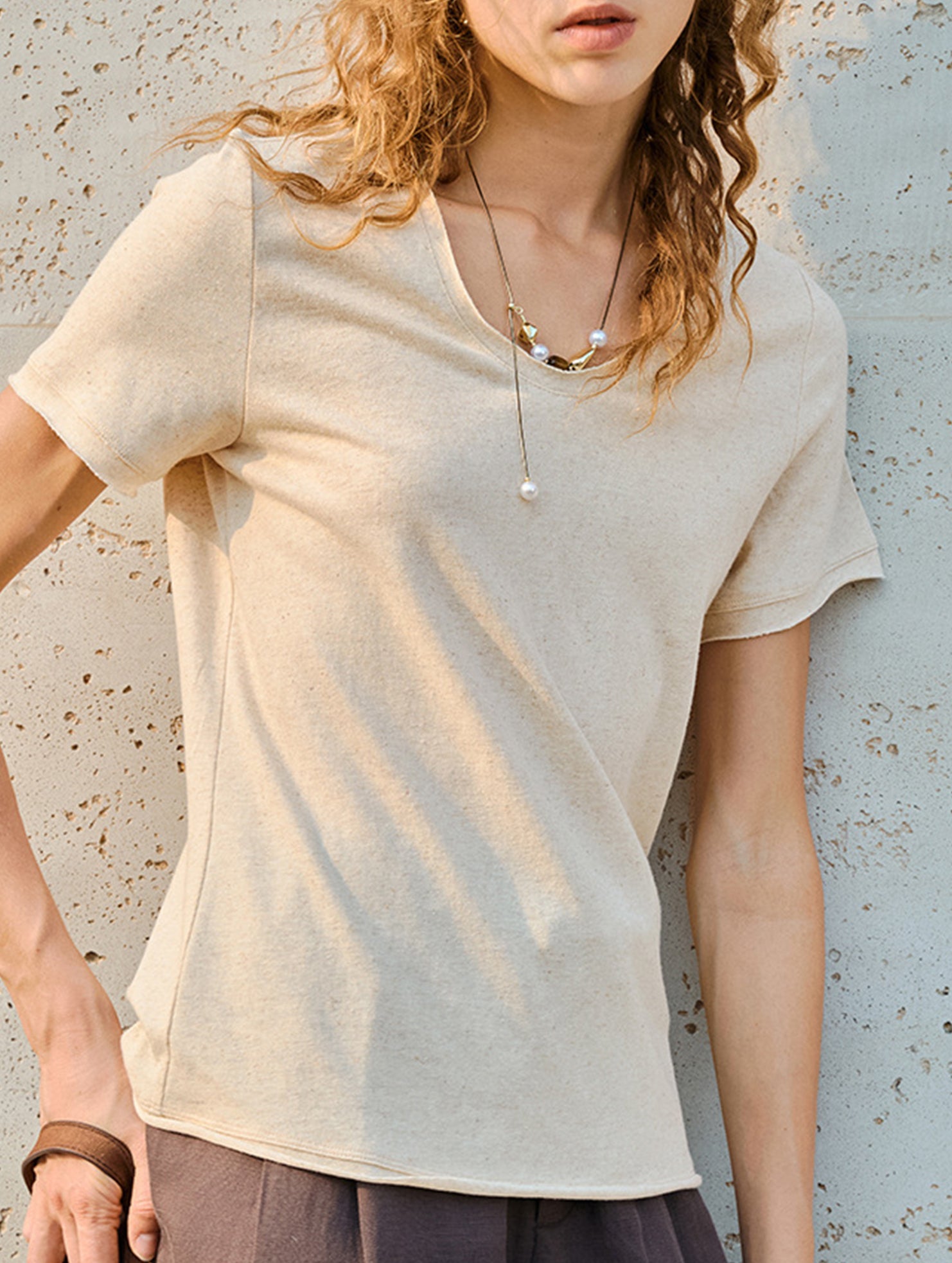 Linen Blend V Neck Knit Tee_CWTTS00927