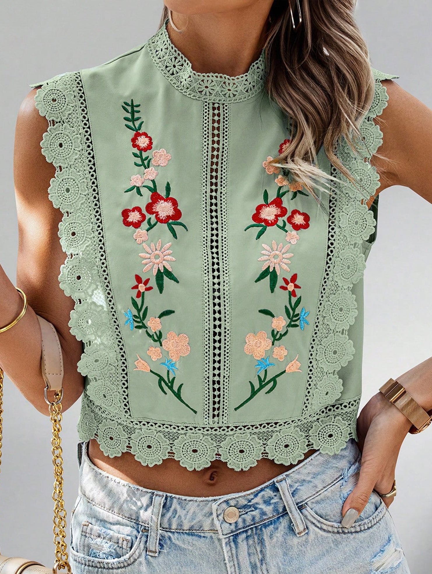 Lace Embroidery Sleeveless Blouse