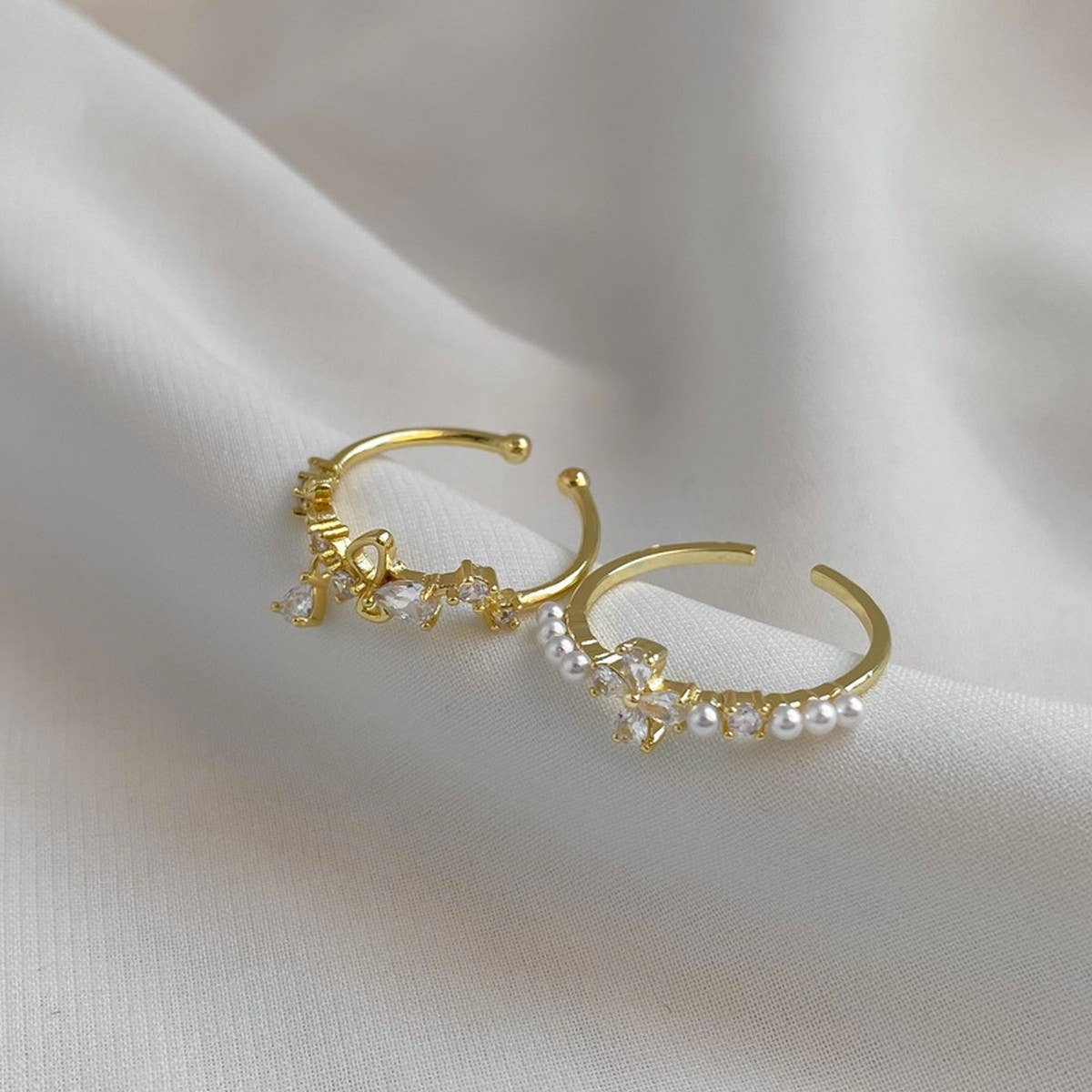 FASHIONABLE AND ELEGANT RHINESTONE CROSS RING_CWAJE3107