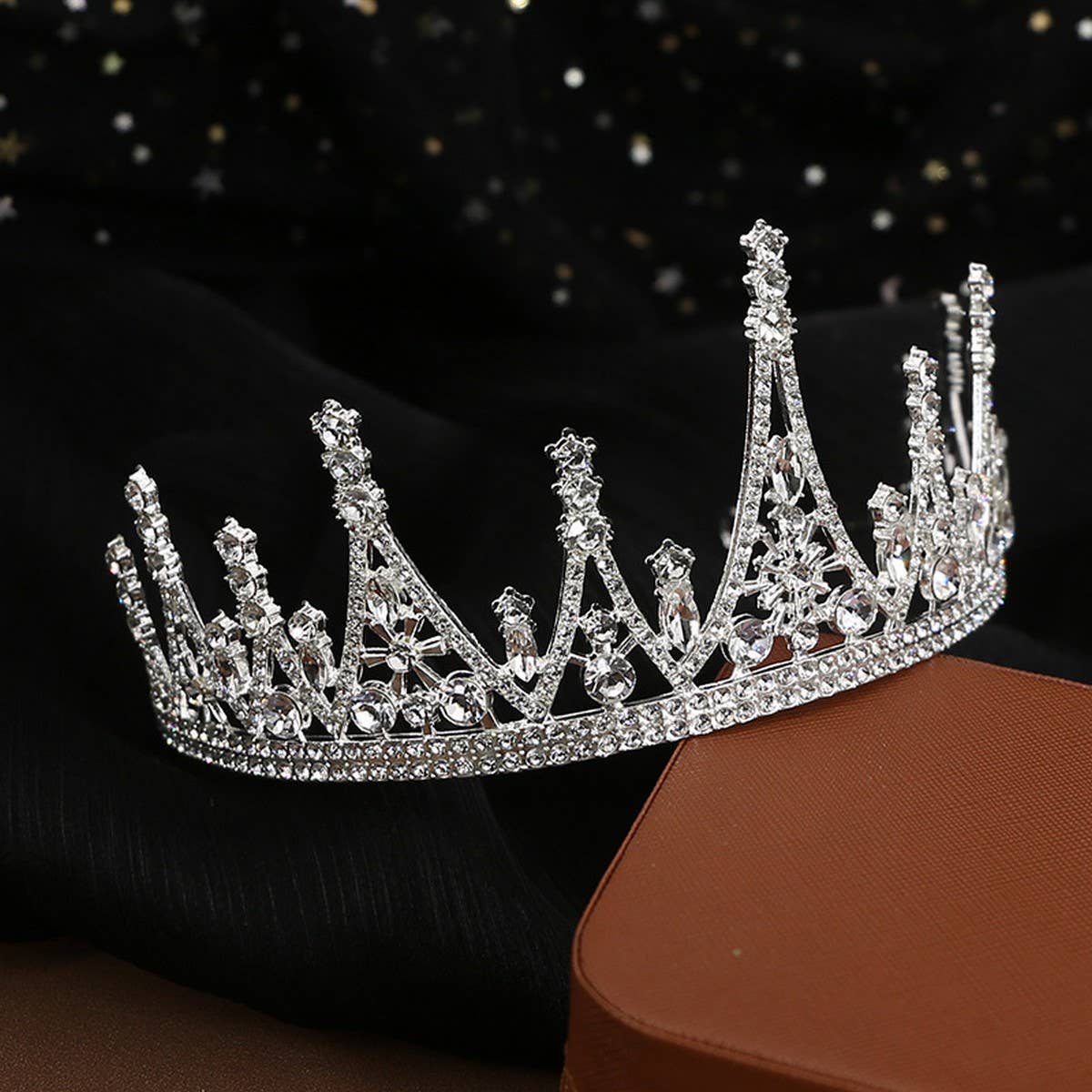 QUEENS HEADBAND CROWN WEDDING CRYSTAL TIARA_CWMM2024