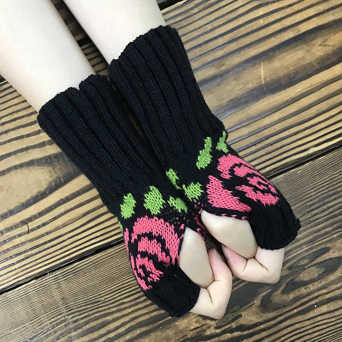 SHORT ROSE KNITTED HALF FINGER GLOVES_CWMM1674