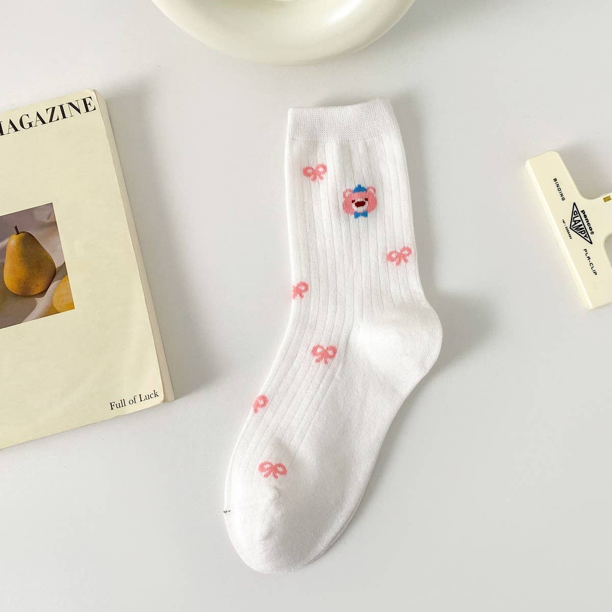 White Small Fresh Fruit Cartoon Bear Stockings_Cwms1398