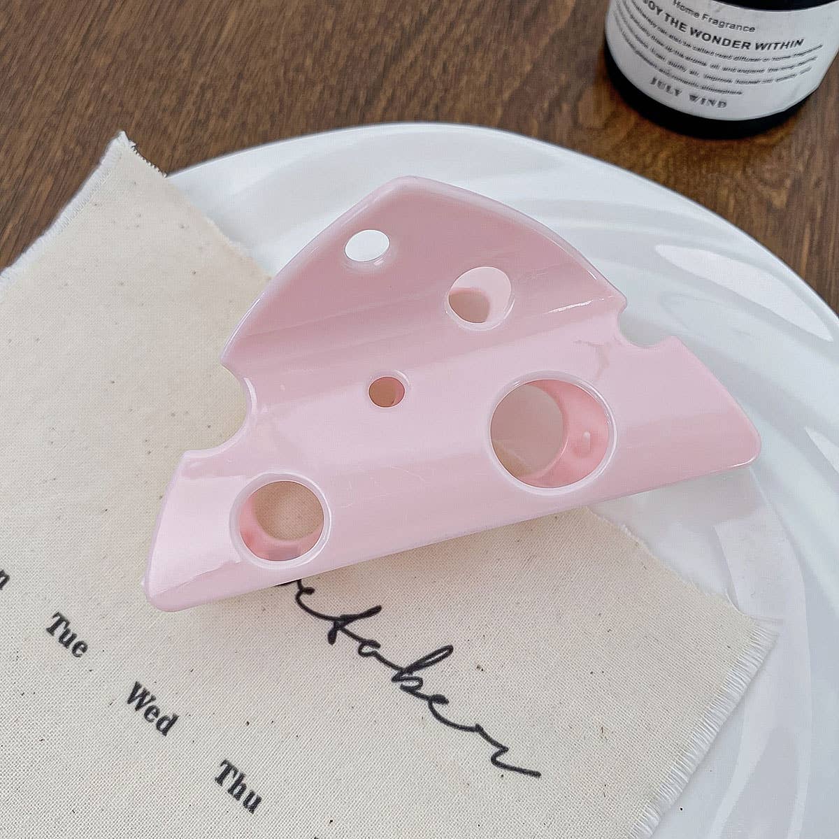 CHEESE HAIR CLAW CUTE LARGE CLIP FOR GIRLS_CWAHA0392