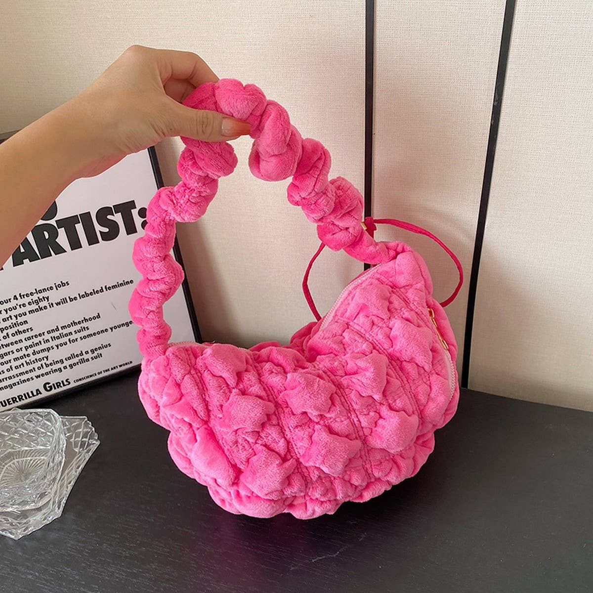 VELVET PUFFY CLOUD SHOULDER CROSSBODY BAG_CUAB00491