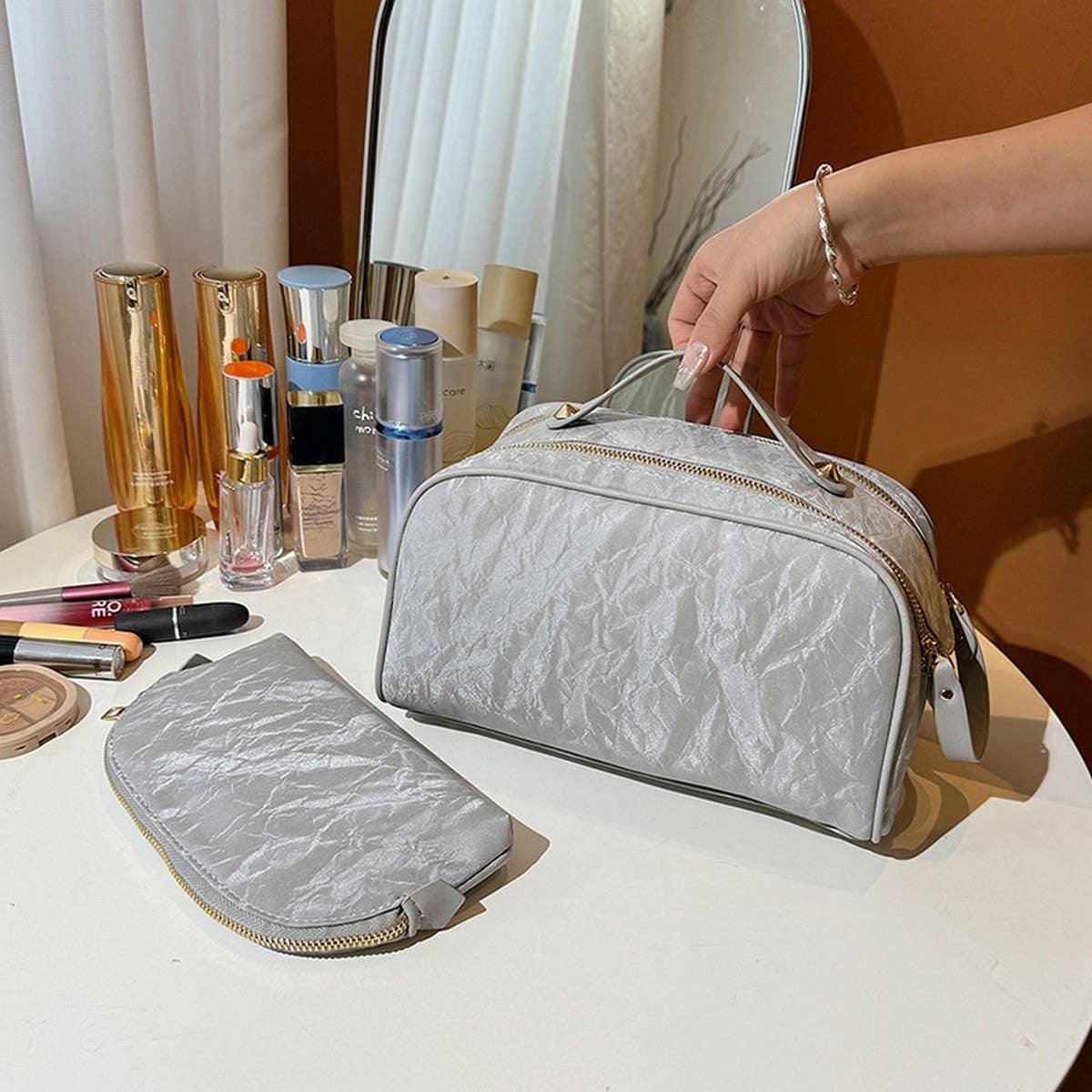 RETRO PORTABLE LARGE CAPACITY COSMETIC BAG_CWAB4421