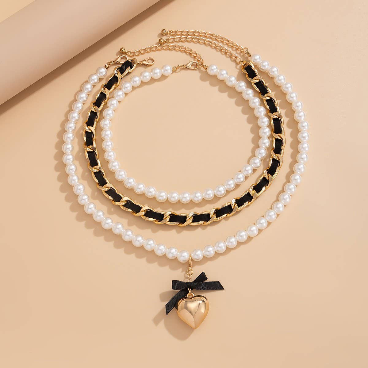 HIGH END FASHION PEARL RIBBON BEADED NECKLACE_CWMM3137