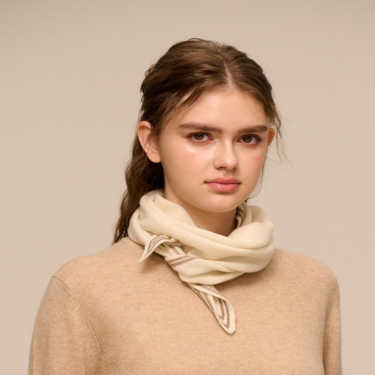 LIGHTWEIGHT KNIT WRAP SOFT TRIANGLE NECK SCARF_CWASC2704
