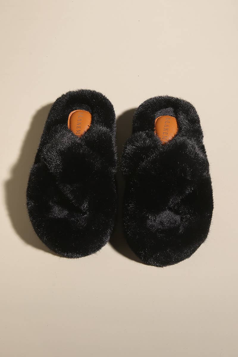 THICK SOLE CROSS STRAP FLUFFY BEDROOM SLIPPERS_CWSHS0230