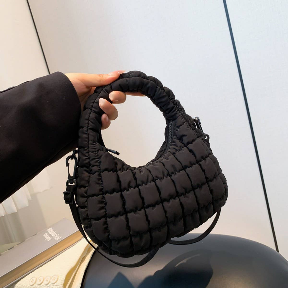 PUFFY CLOUD HANDBAG SHOULDER CROSSBODY BAG_CUAB00488