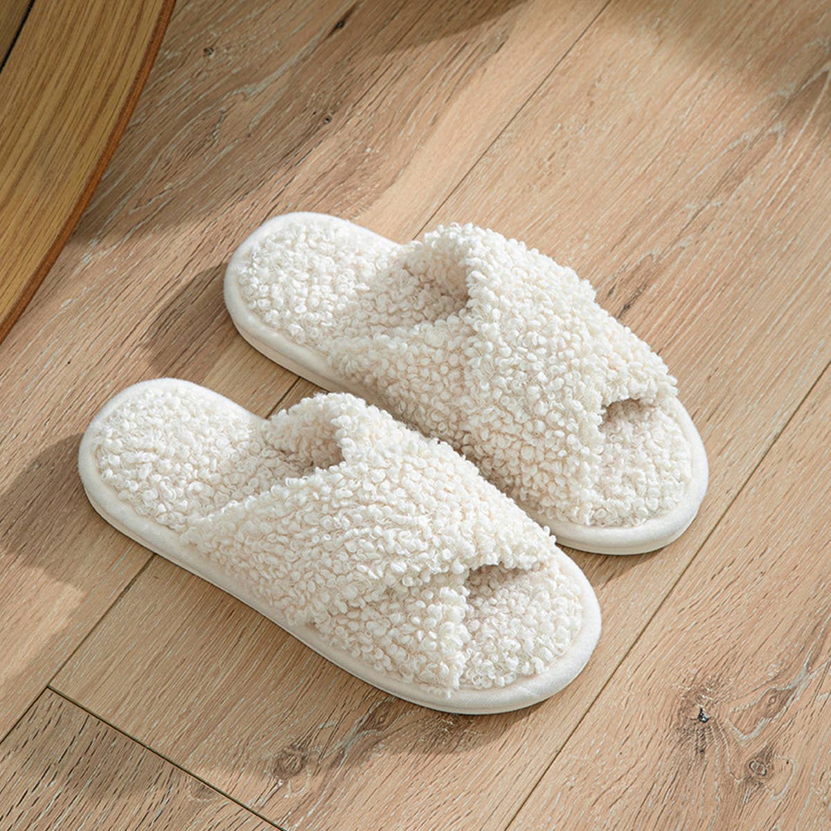 FURRY CROSS STRAP COTTON SLIPPERS_CWSHS0823