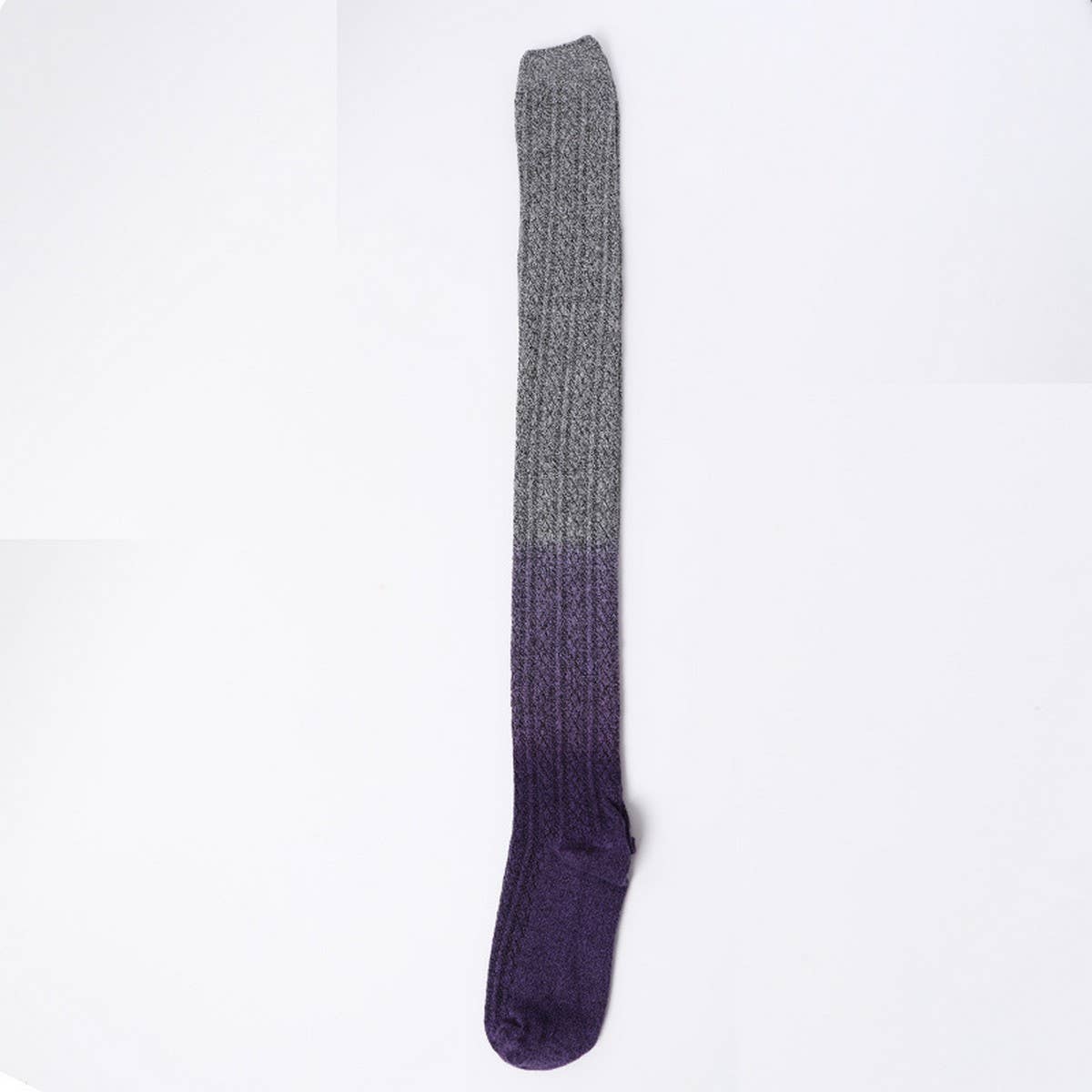 AUTUMN AND WINTER GRADIENT LONG OVER THE KNEE SOCKS_CWMS0863