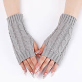 Braided Short Woolen Gloves_Cwag0101