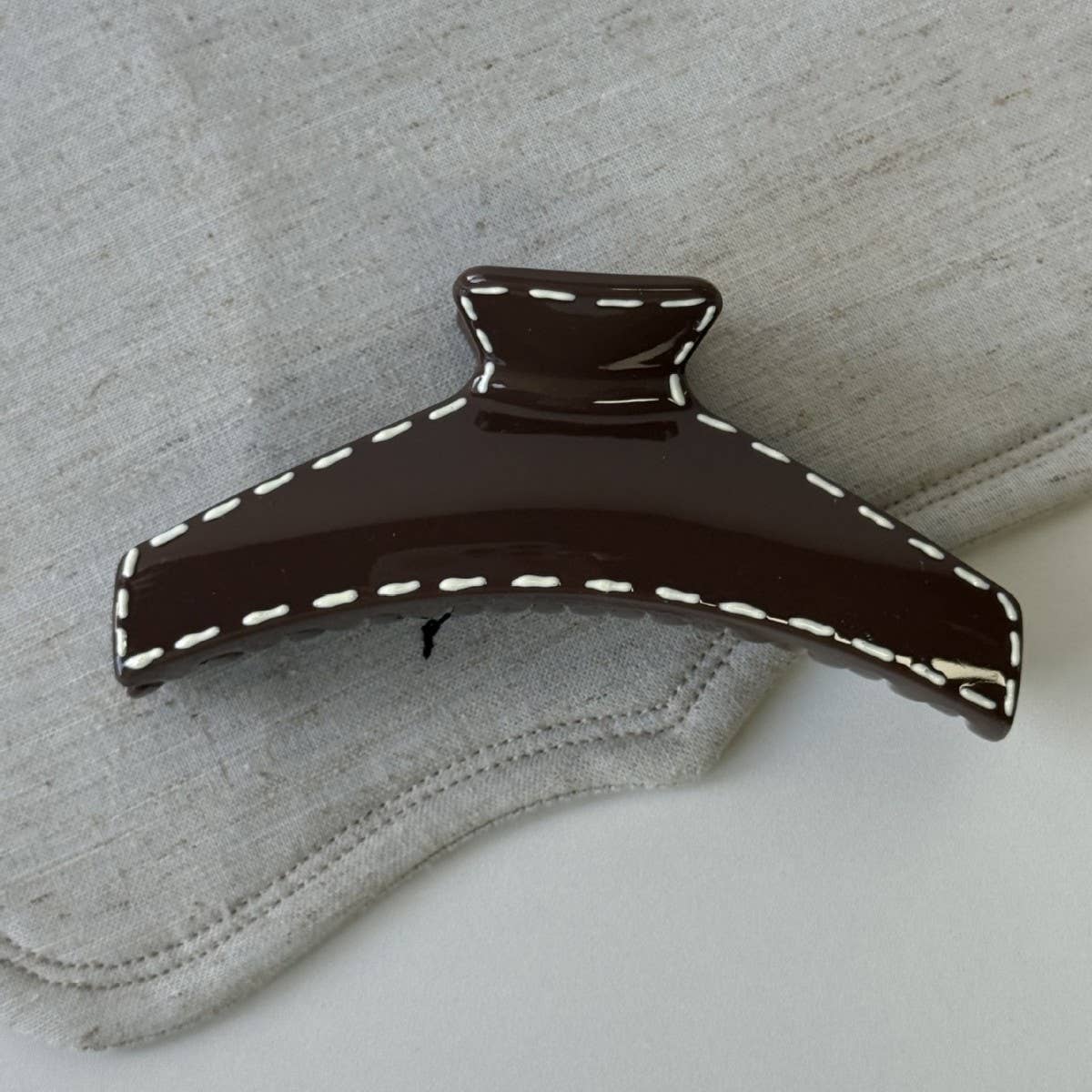 Milk Coffee Print Claw Clip Chic Bun Accessory_Cwaha08238