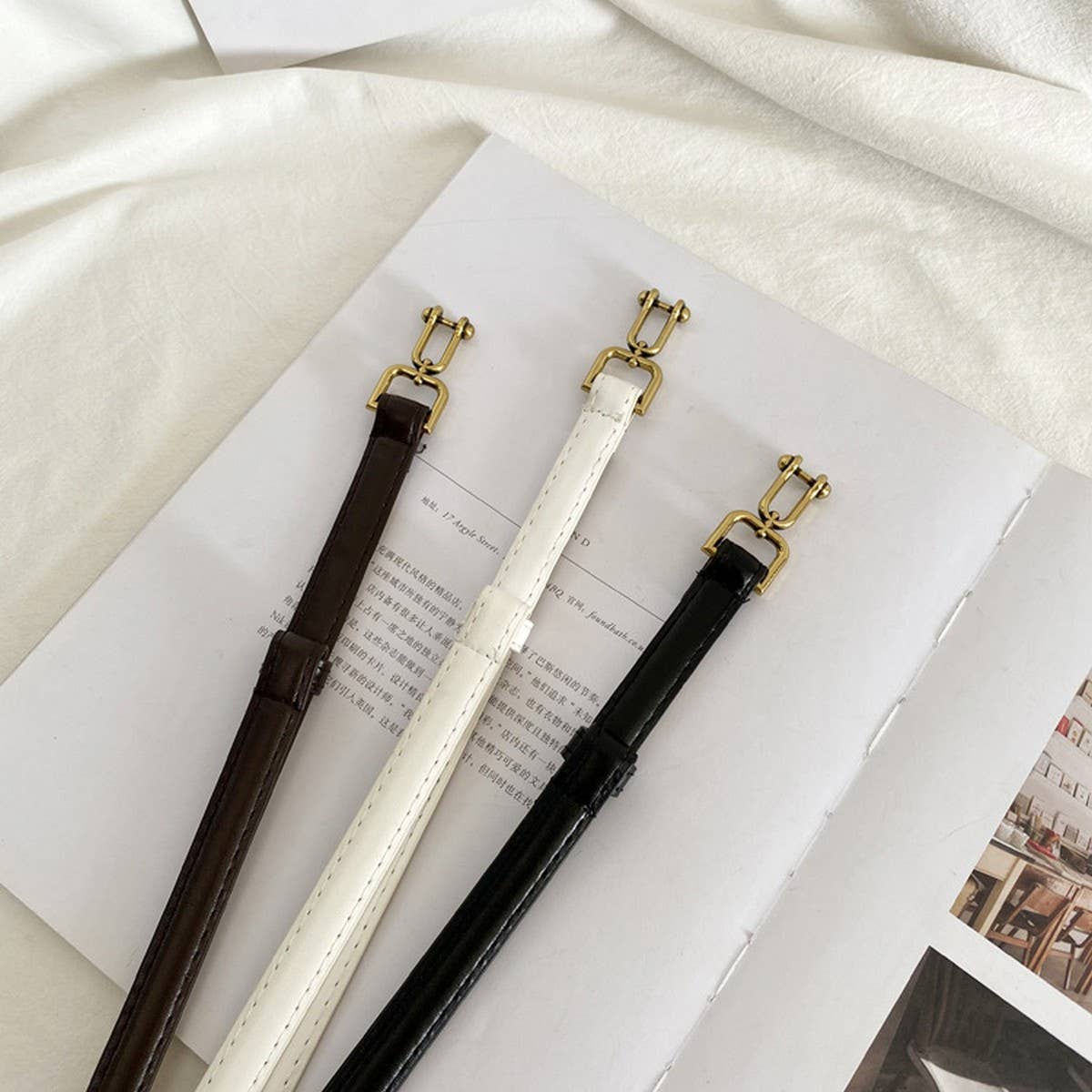 Waist-Hugging Vintage Matte Thin Belt_Cwabe0647