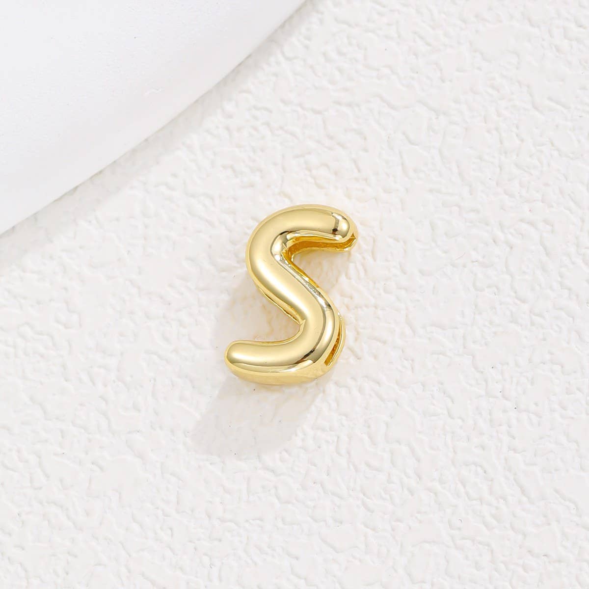 SIMPLE SMOOTH 26 LETTERS PENDANT NECKLACE_CWMM5874