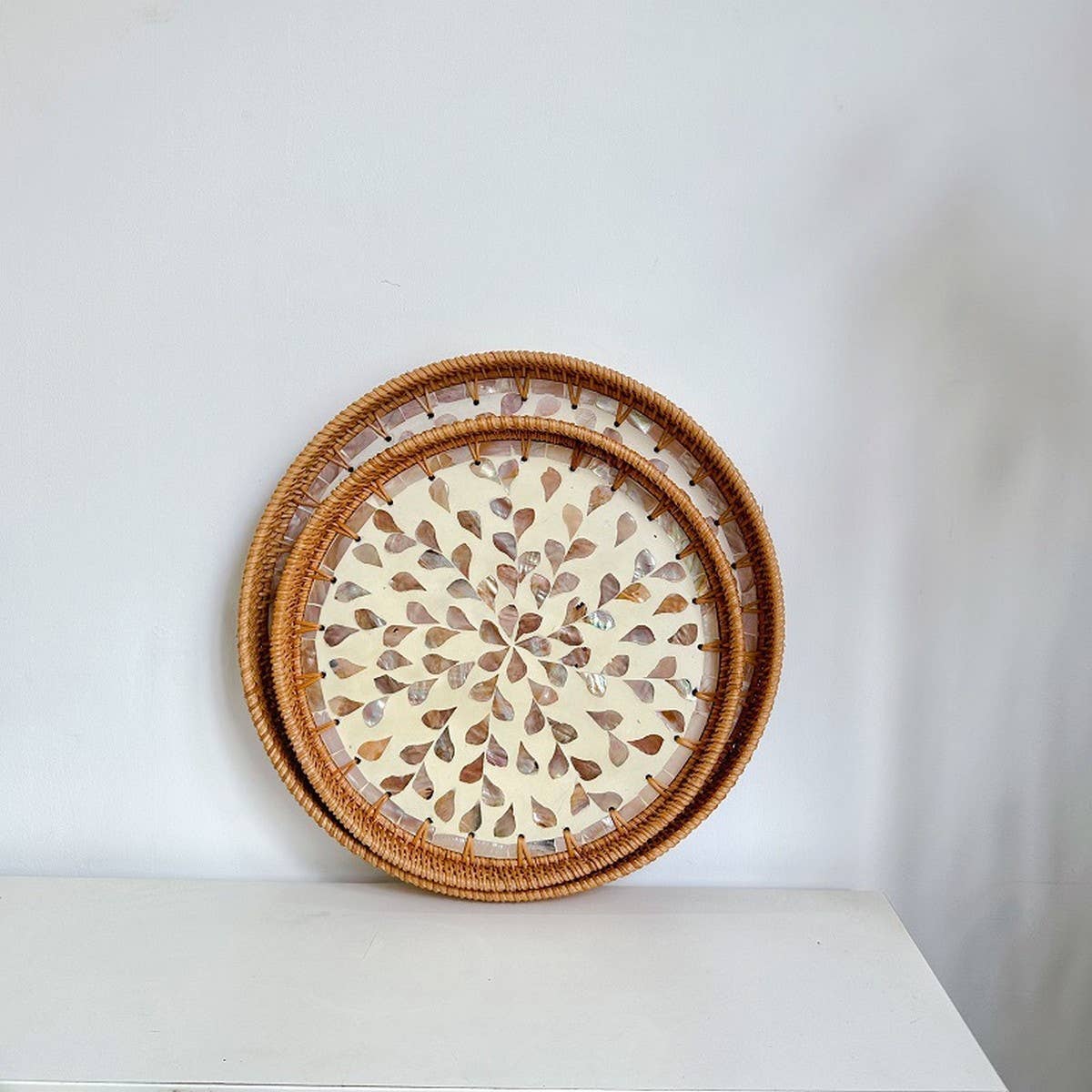 RATTAN WATER SHELL ROUND PLATE 2 PIECE SET_CWMM4494