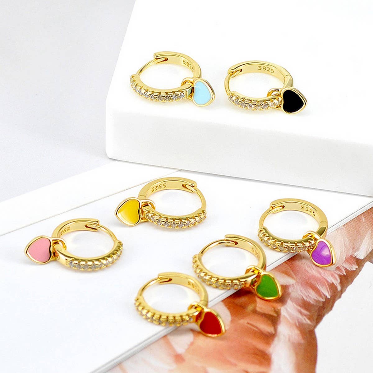 NEW SIMPLE MULTI COLOR LOVE GEOMETRIC EARRINGS_CWAJE1764