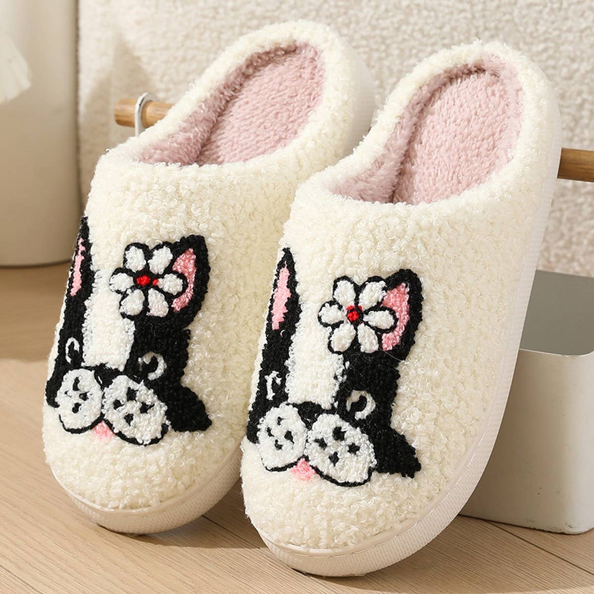 Winter Cute Cartoon Flower Dog Cotton Slippers_Cwmm3066