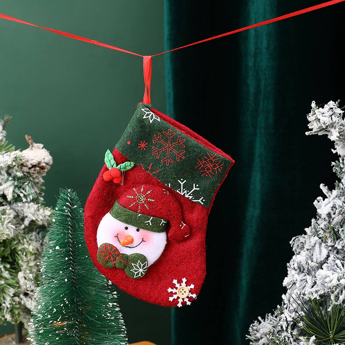 SEQUINED 3D SANTA CLAUS CHRISTMAS STOCKINGS_CWMS1421