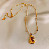 BROWN PENDANT NICHE RETRO NECKLACE_CWAJE2378