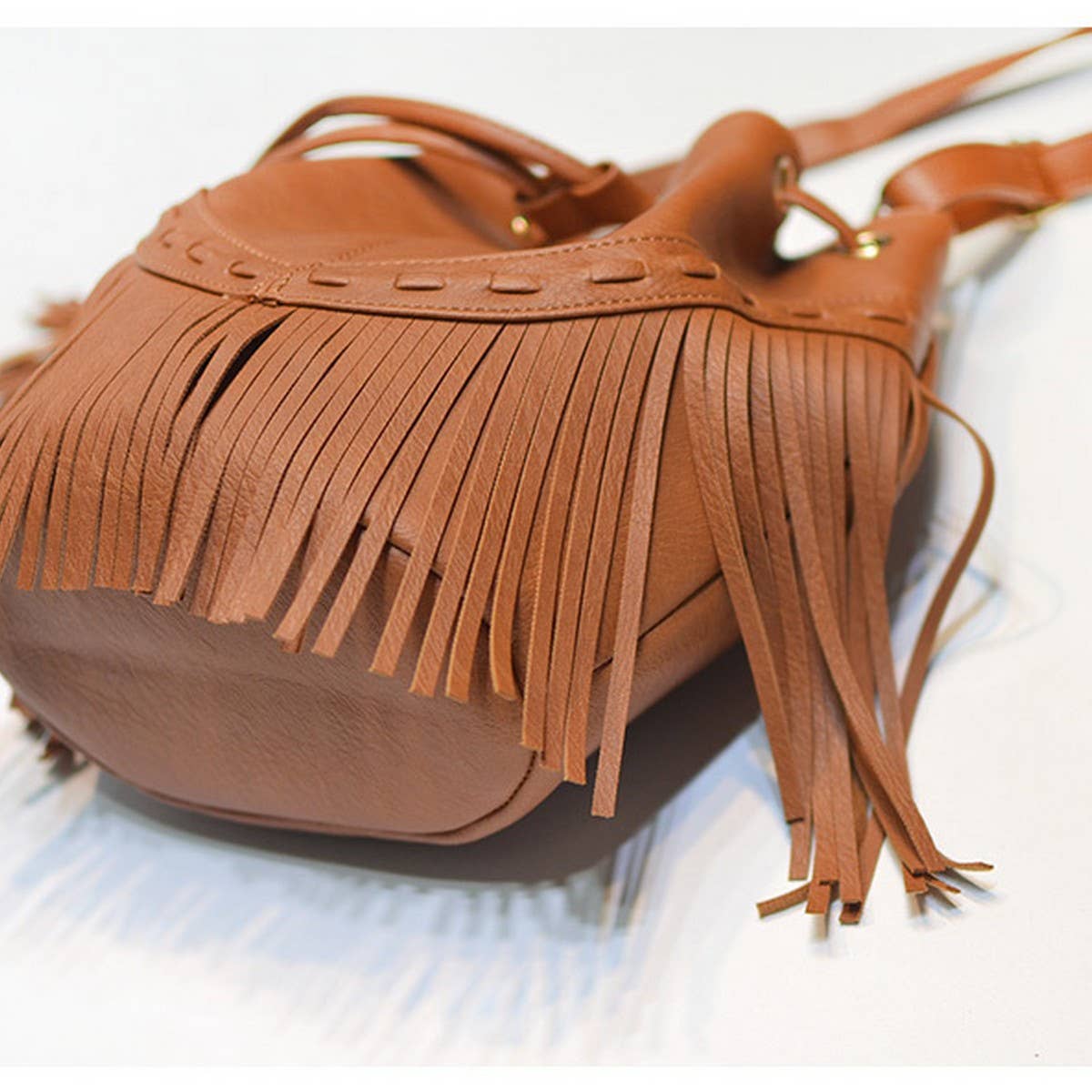Cwab4539_Drawstring Handmade Tassel Bucket Shoulder Bag