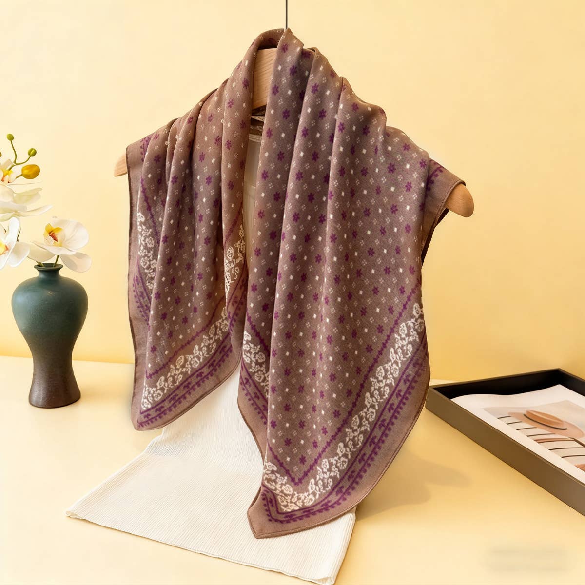 Retro Floral Herringbone Cotton Linen Square Scarf_Cwasc0343