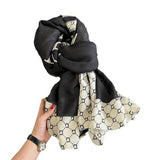 Fashionable Plaid Thin Scarf